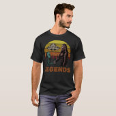 T-shirt Légendes rétro Alien Sasquatch (Devant entier)