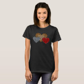 T-shirt Leopard Heart Buffalo Red Black Plaid Heart Valent (Devant entier)