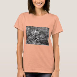 T-shirt léopard rugissant