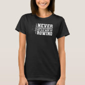 T-shirt L'Équipe De Rangée Des Hommes Ne Sous-Estime Jamai (Devant)