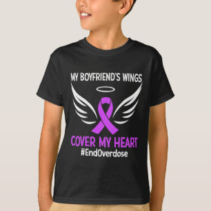 T-shirt Les ailes de mon petit ami recouvrent mon cœur de