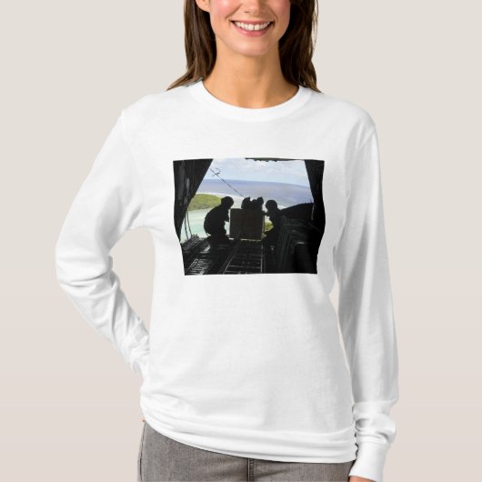 T-shirt Les aviateurs sortent une palette de biens donnés (Devant)