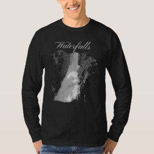 T-shirt Les chutes du paysage de montagne