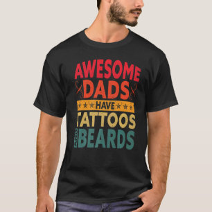 T-shirt Les Draps Awesome Ont Des Tatouages Et Des Oreille