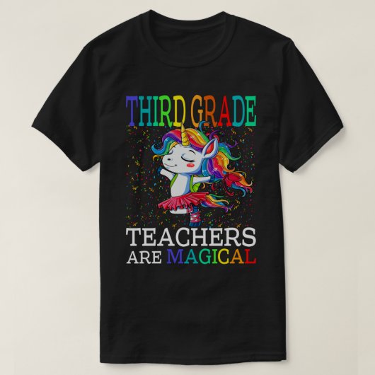 T-shirt Les Enseignants De Troisième Année Sont Magique Un (Design devant)