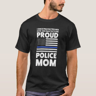 T-shirt Les femmes c'est une fois protégé elle me protège