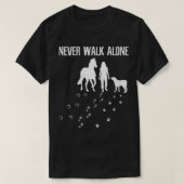 T-shirt Les femmes ne marchent jamais seul Chien Cheval éq (Design devant)