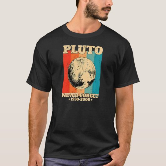 T-shirt Les femmes n'oublient jamais Pluto Retro Space Sci (Devant)