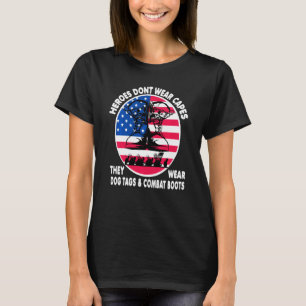 T-shirt Les héros portent des capuchons Ils portent des dr