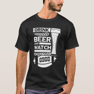 T-shirt Les Hommes Boivent De La Bière Et Regarder Le Foot