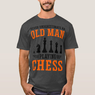 T-shirt Les Hommes Ne Sous-Estiment Jamais Les Jeux D'Un V