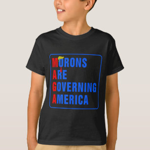 T-shirt Les imbéciles gouvernent l'Amérique Drôle Trump 20