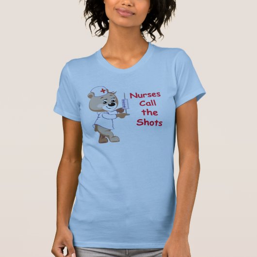 T-shirt Les infirmières appellent les tirs - ours (Devant)
