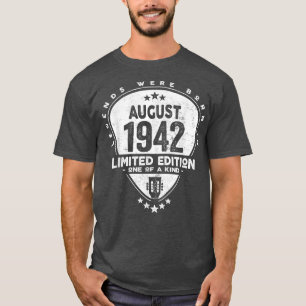 T-shirt Les légendes sont nées en août 1942Guitar 2061