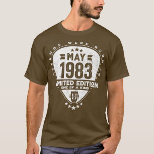 T-shirt Les Légendes Sont Nées En Mai 1983 Guitar Premium
