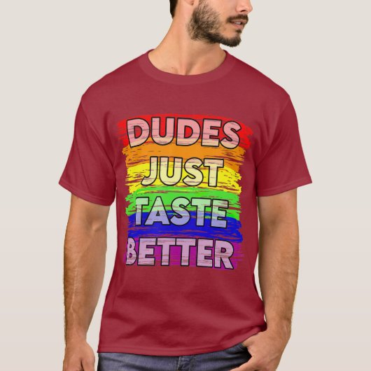 T-shirt Les mecs mangent une meilleure idée de cadeau Gay  (Devant)