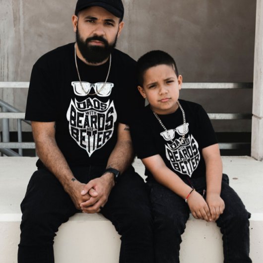 T-SHIRT LES PÂTES AMUSANTES AVEC DES PORTES SONT MIEUX FÊT