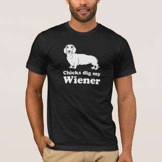 T-shirt Les poussins creusent ma saucisse
