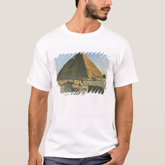 T-shirt Les Pyramides de Gizeh, qui sont presque 5000 2 (Devant)