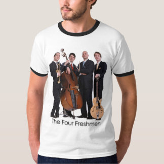 T-shirt Les quatre étudiants de première année T