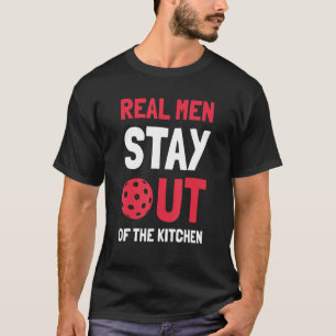 T-shirt Les vrais hommes restent hors de la cuisine Pickle