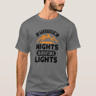 T-shirt L'été est autour de la vie de camping au coin du f