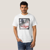 T-shirt Lettre M Monogram Initial Patriotique USA Drapeau (Devant entier)