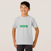 T-shirt Lettres vertes de la Saint Patrick's Day (Devant entier)