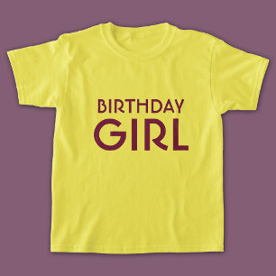 T-shirt Lettres violettes pour fille d'anniversaire