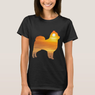 T-shirt Levée de soleil de silhouette de chien de Pomérani