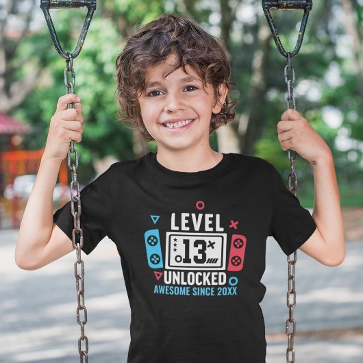 T-shirt LEVEL 13 UNLOCKED Gamer Birthday – Custom Year