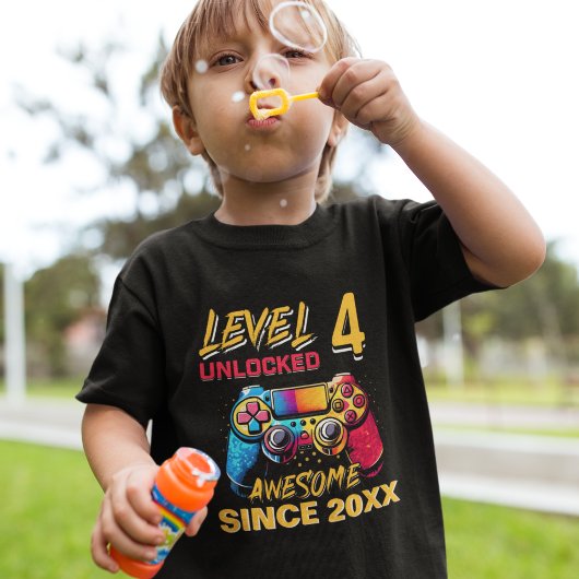 T-shirt Level 4 Unlocked - Funny Birthday 4 Kids