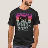 T-shirt Leveled To Up Senior 2023 Graduation 2023 (Devant)
