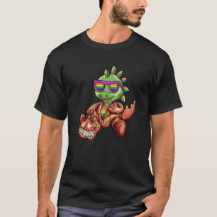 T-shirt LGBTQ Dinosaur Rex portant un costume Dino