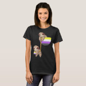 T-shirt LGBTQ Nonbinary Pride Sloth Rope Playing Nonbinary (Devant entier)