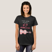 T-shirt Ling Ling Exercice 40 Heures Par Jour (Devant entier)