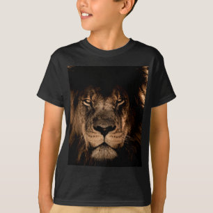 T-shirt lion d'afrique yeux fermés