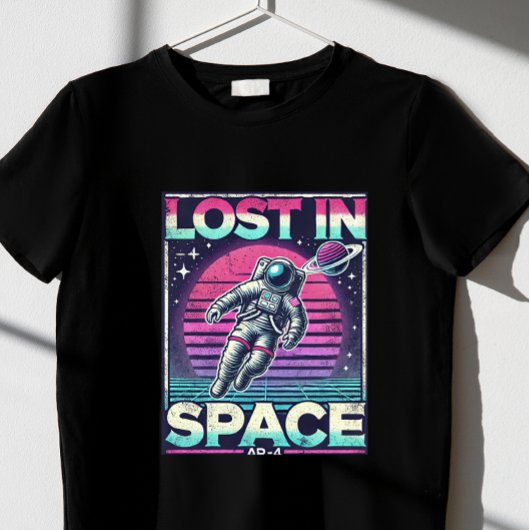 T-shirt loge dans l'espace