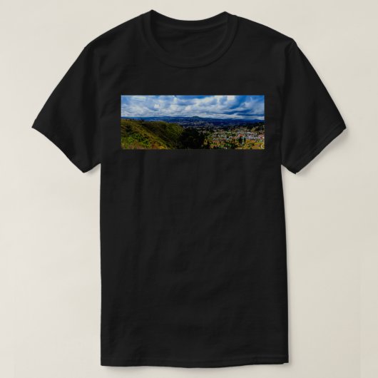 T-shirt Looking Over Llacao from Pachamama (Design devant)