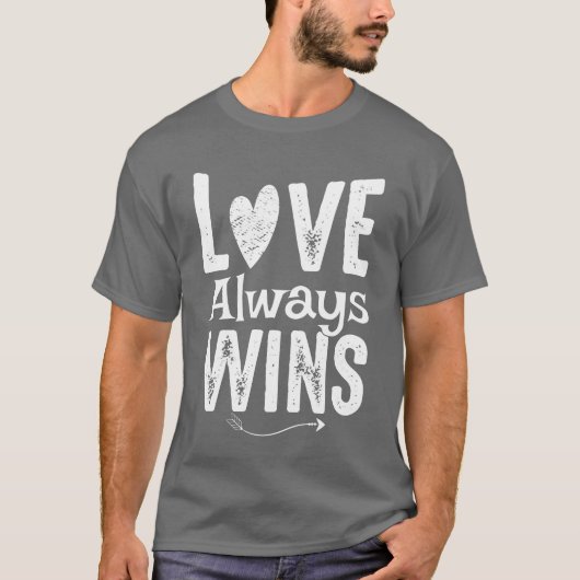 T-shirt Love Wins Love Always Wins retro (Devant)