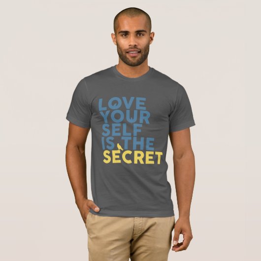 T-shirt Love Yourself i the Secret (Devant entier)