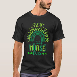 T-shirt Luckiest Nurse Ever St Patrick's Day Rainbow