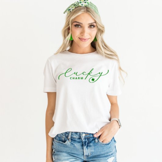 T-shirt Lucky Charm St. Patrick's Day Cute Green Script
