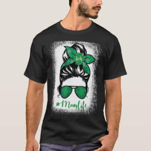 T-shirt Lucky Mom Life Messy Bun Shamrock St Patrick's Day