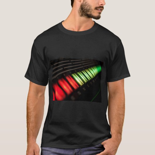 T-shirt Lumière de commande de synthétiseur six (Devant)