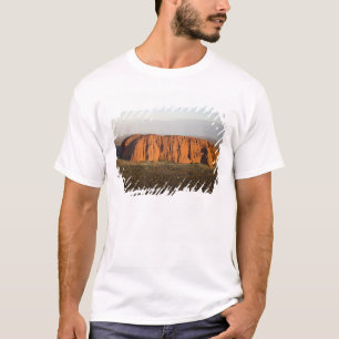 T-shirt Lumière de fin d'après-midi sur Uluru / Ayers Rock