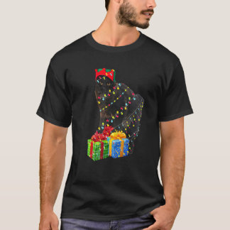 T-shirt Lumières de sapin de Noël chat noir avec cadeaux d
