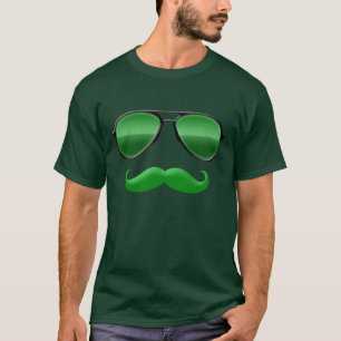 T-shirt Lutin dans la moustache verte de déguisement