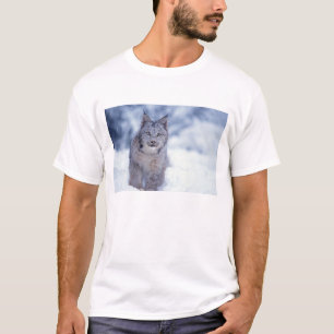 T-shirt Lynx dans la neige au pied des collines