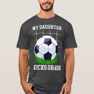 T-shirt Ma fille tue de l'herbe